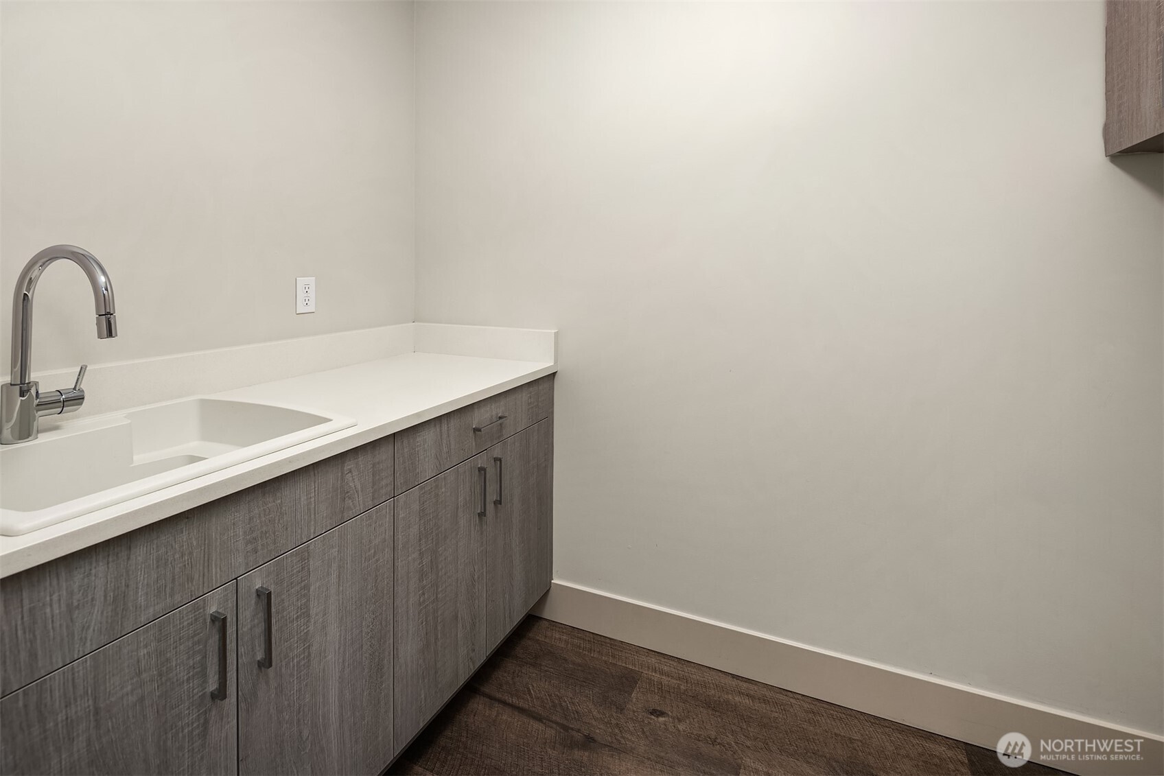 2144 NW 201st Street , Shoreline, WA 98177