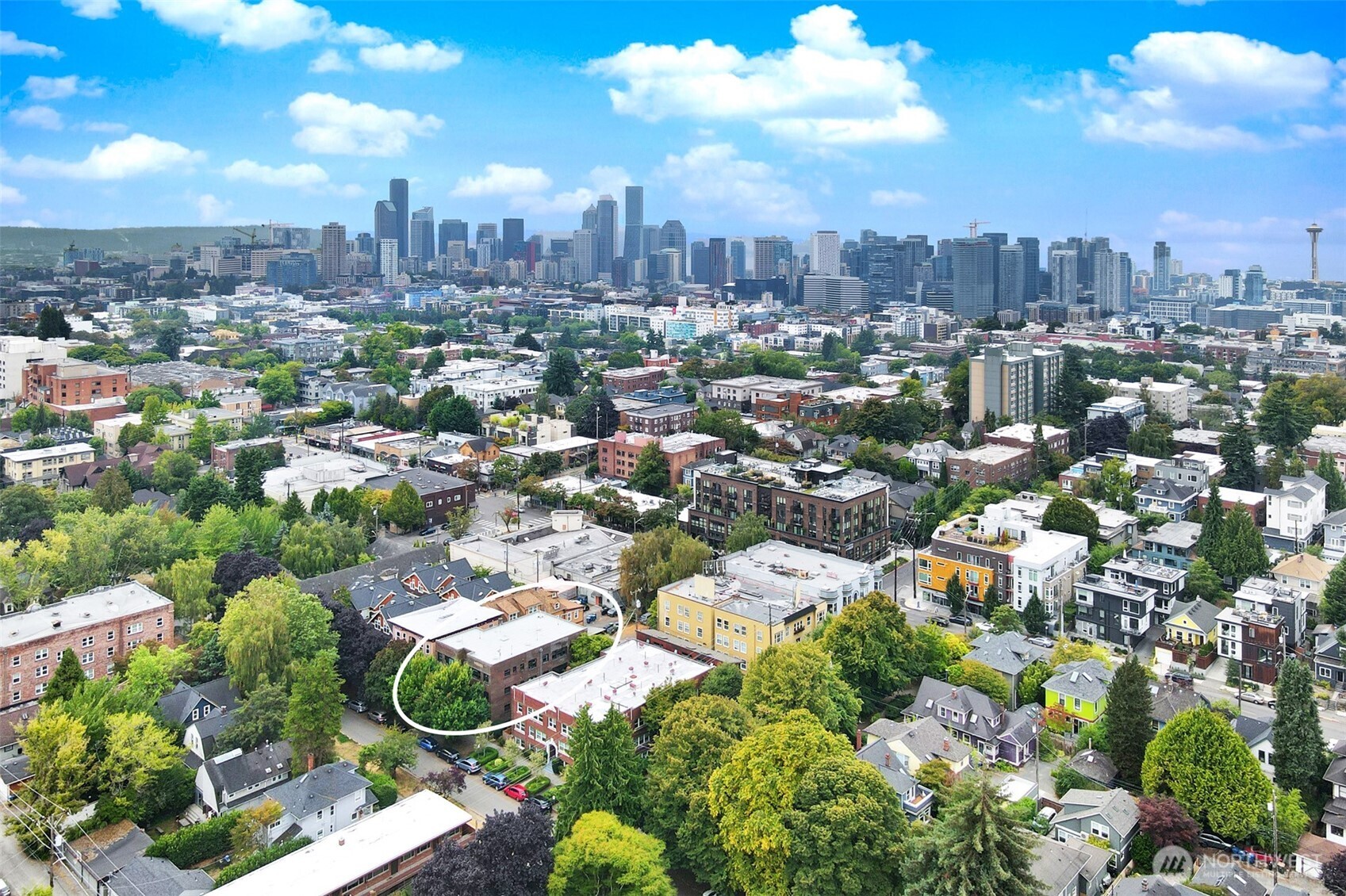 525 16th Avenue E #102, Seattle, WA 98112