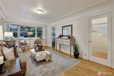 525 16th Avenue E #102, Seattle, WA 98112 - Photo 5