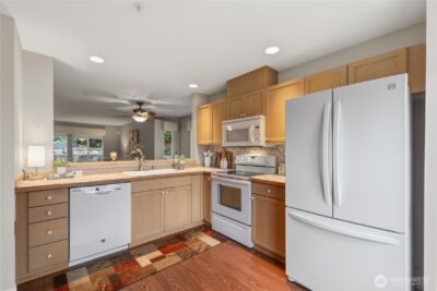 1600 121st Street SE #J104, Everett, WA 98208 - Photo 12