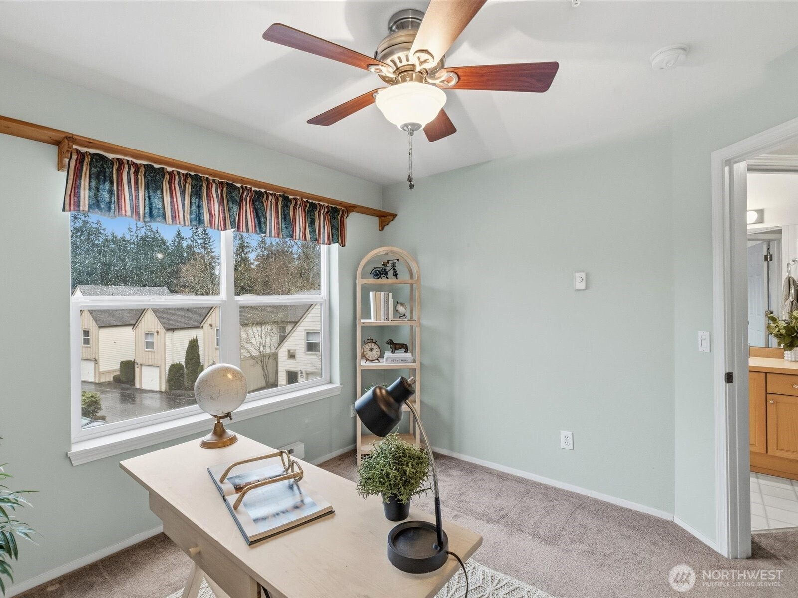 1600 121st Street SE #J104, Everett, WA 98208