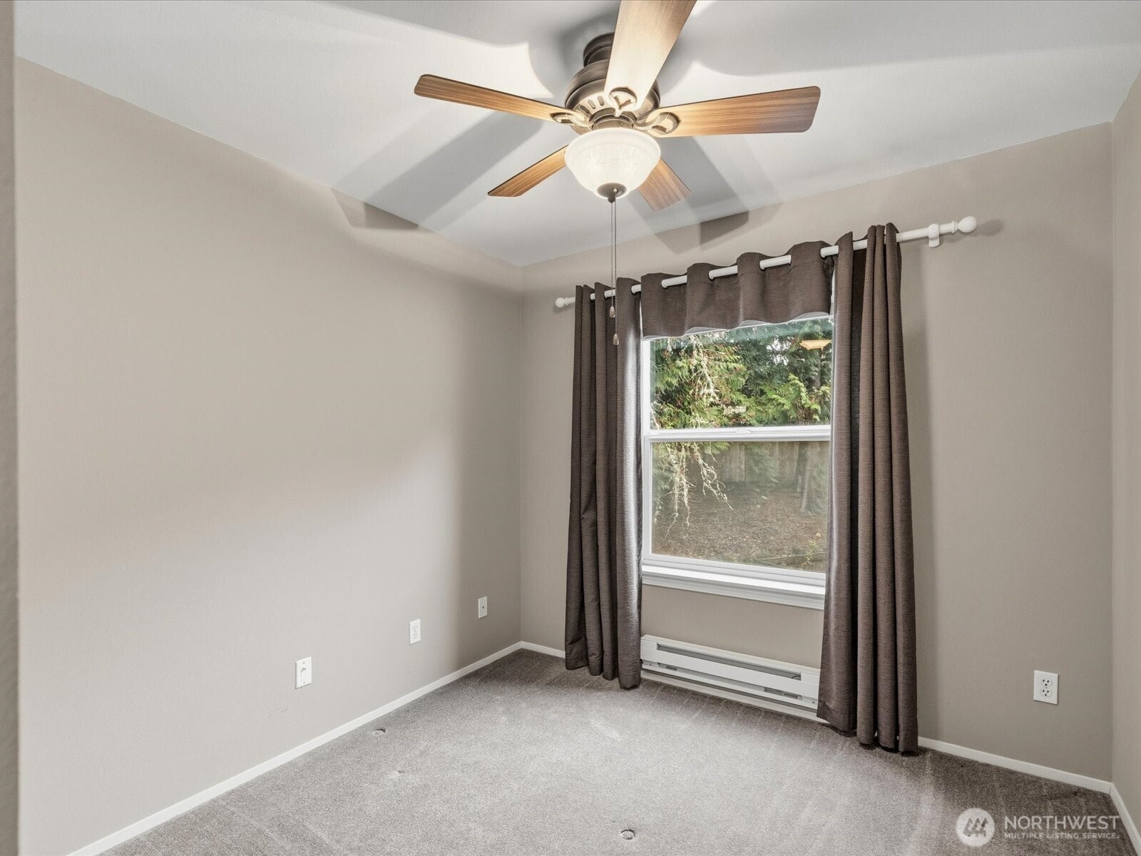 1600 121st Street SE #J104, Everett, WA 98208