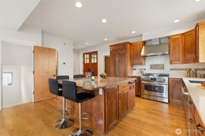 7630 129th Avenue SE, Newcastle, WA 98056 - Photo 13