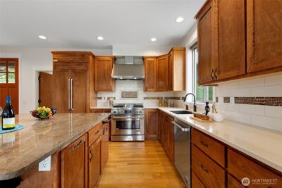 7630 129th Avenue SE, Newcastle, WA 98056 - Photo 14