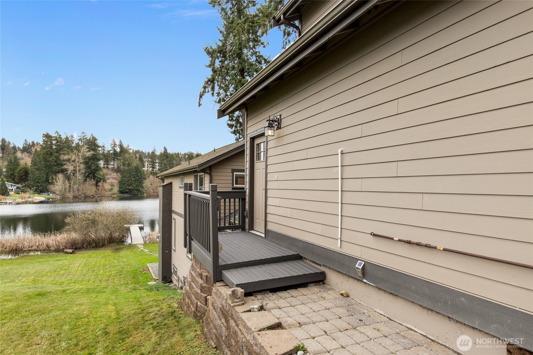 7630 129th Avenue SE, Newcastle, WA 98056