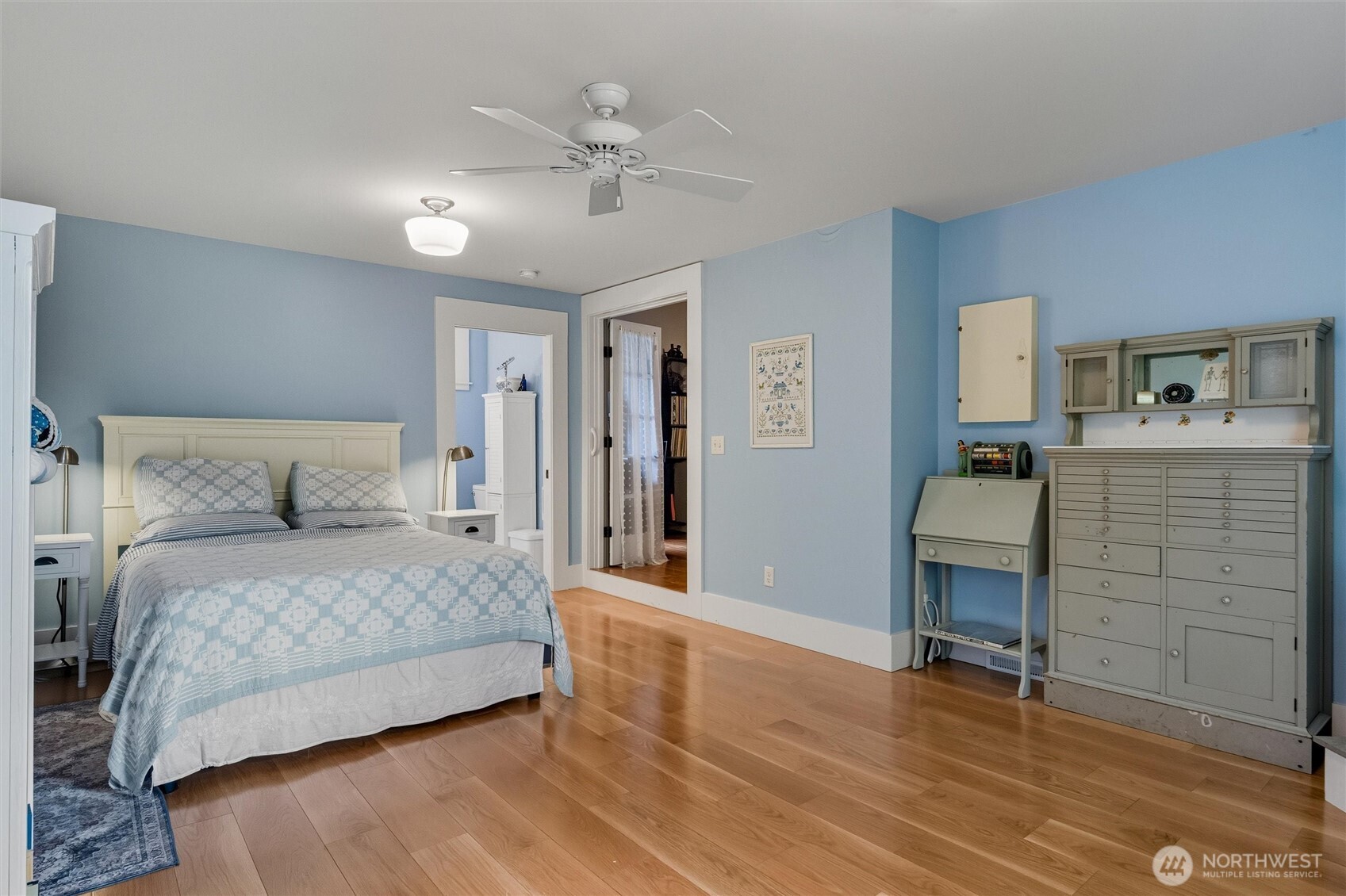 1131 16th Street , Bellingham, WA 98225