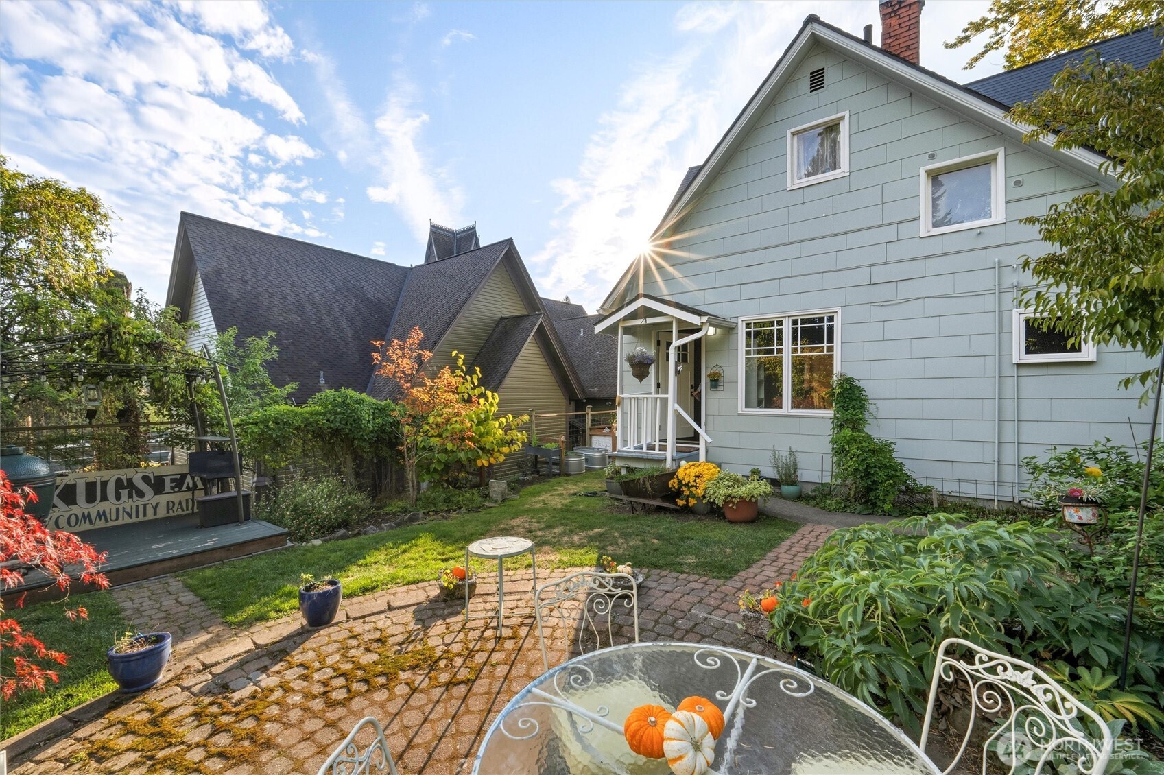 1131 16th Street , Bellingham, WA 98225