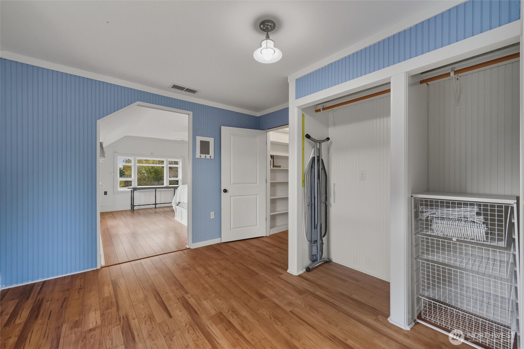 1131 16th Street , Bellingham, WA 98225