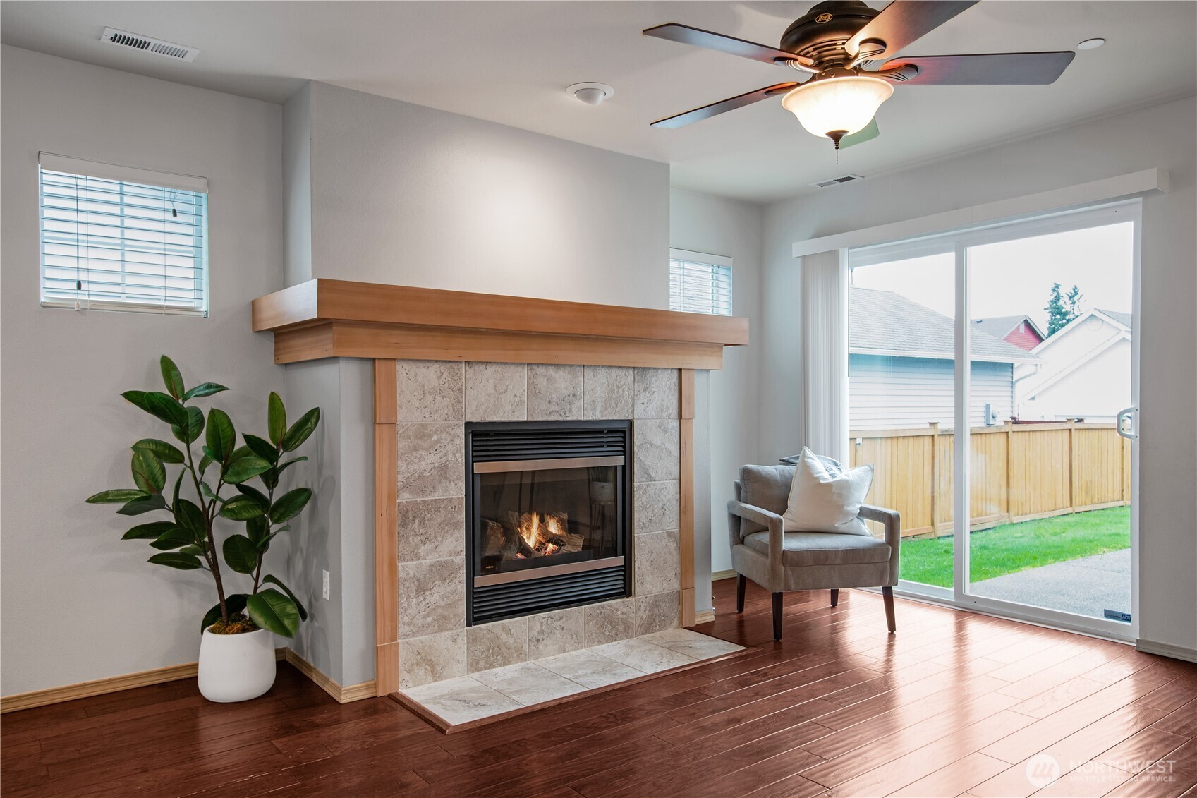 3070 O'Brien Street , Dupont, WA 98327