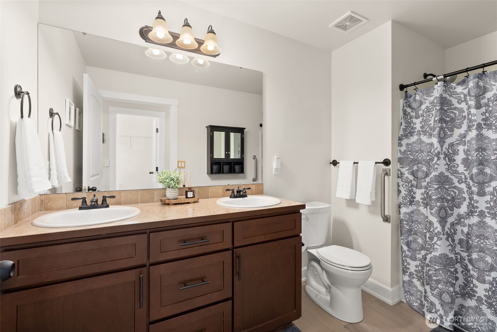 3807 Lanier Court SE, Lacey, WA 98503