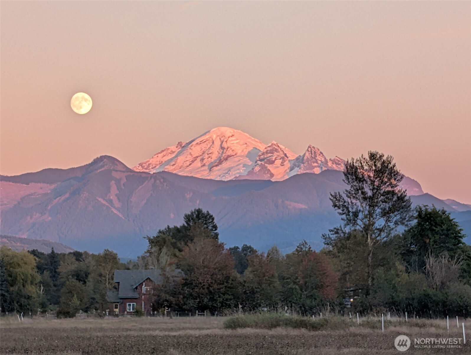 2749 Murphy Place , Bellingham, WA 98226