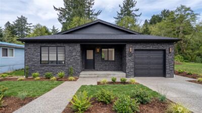 522 W Newell Street , Westport, WA 98595