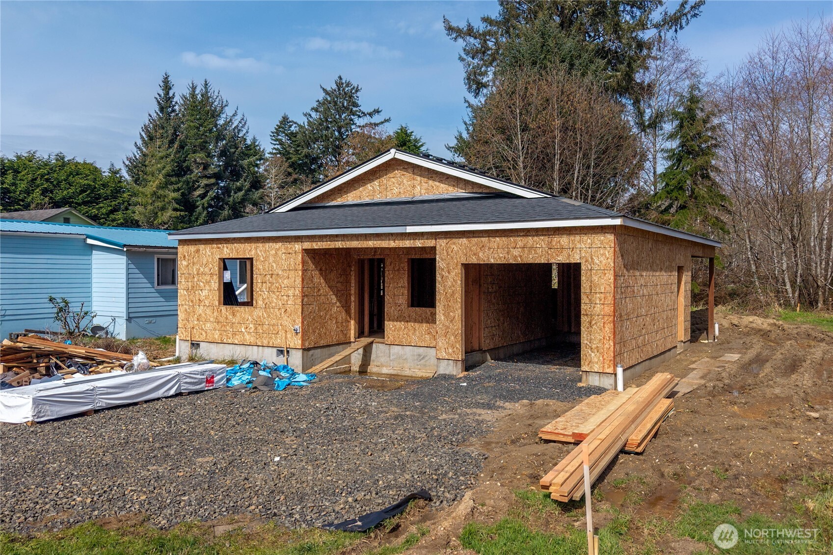 522 W Newell Street , Westport, WA 98595