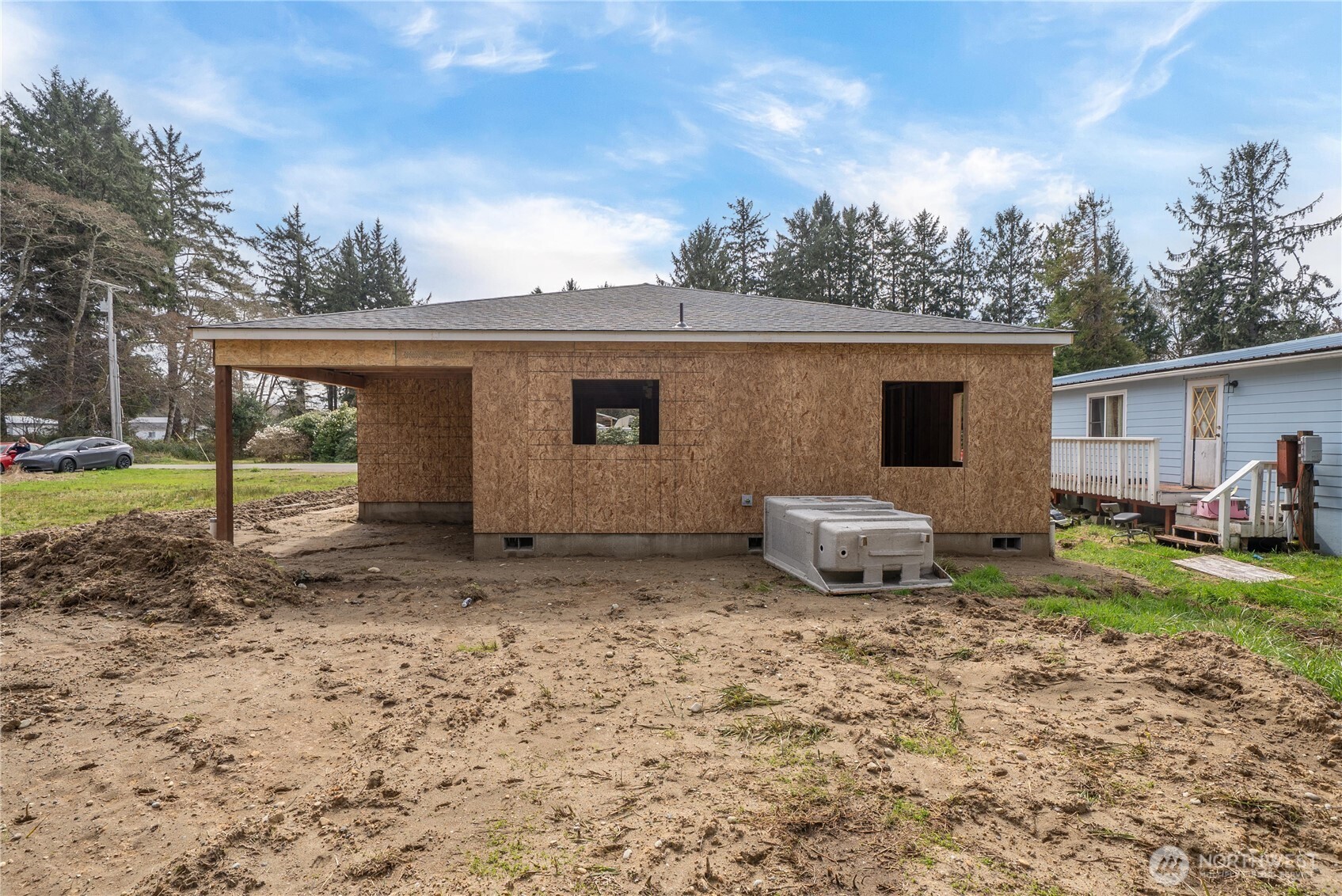522 W Newell Street , Westport, WA 98595