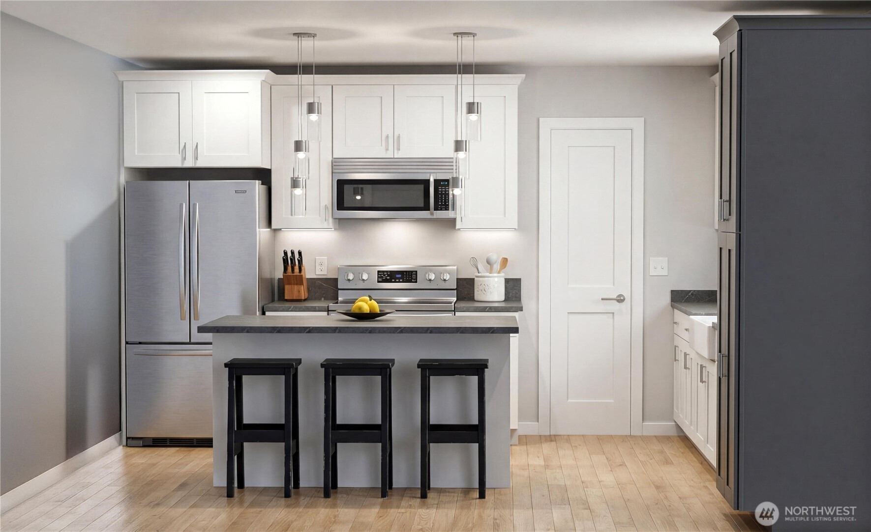 522 W Newell Street , Westport, WA 98595