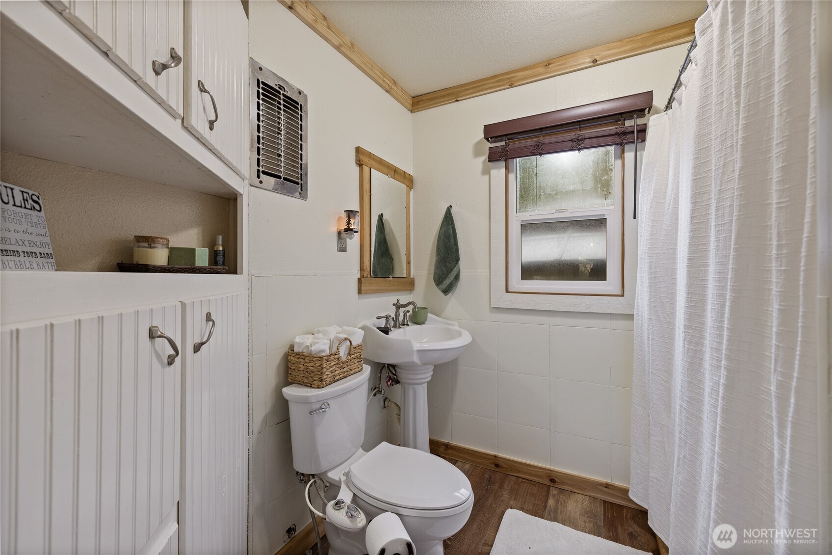 1520 E Shelton Springs Road , Shelton, WA 98584