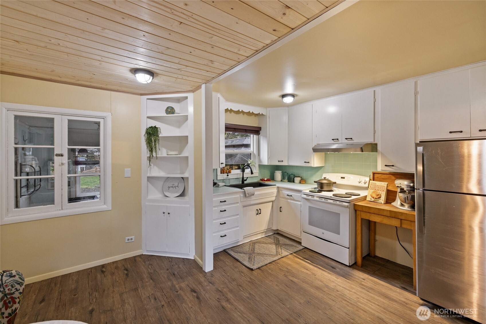 1520 E Shelton Springs Road , Shelton, WA 98584