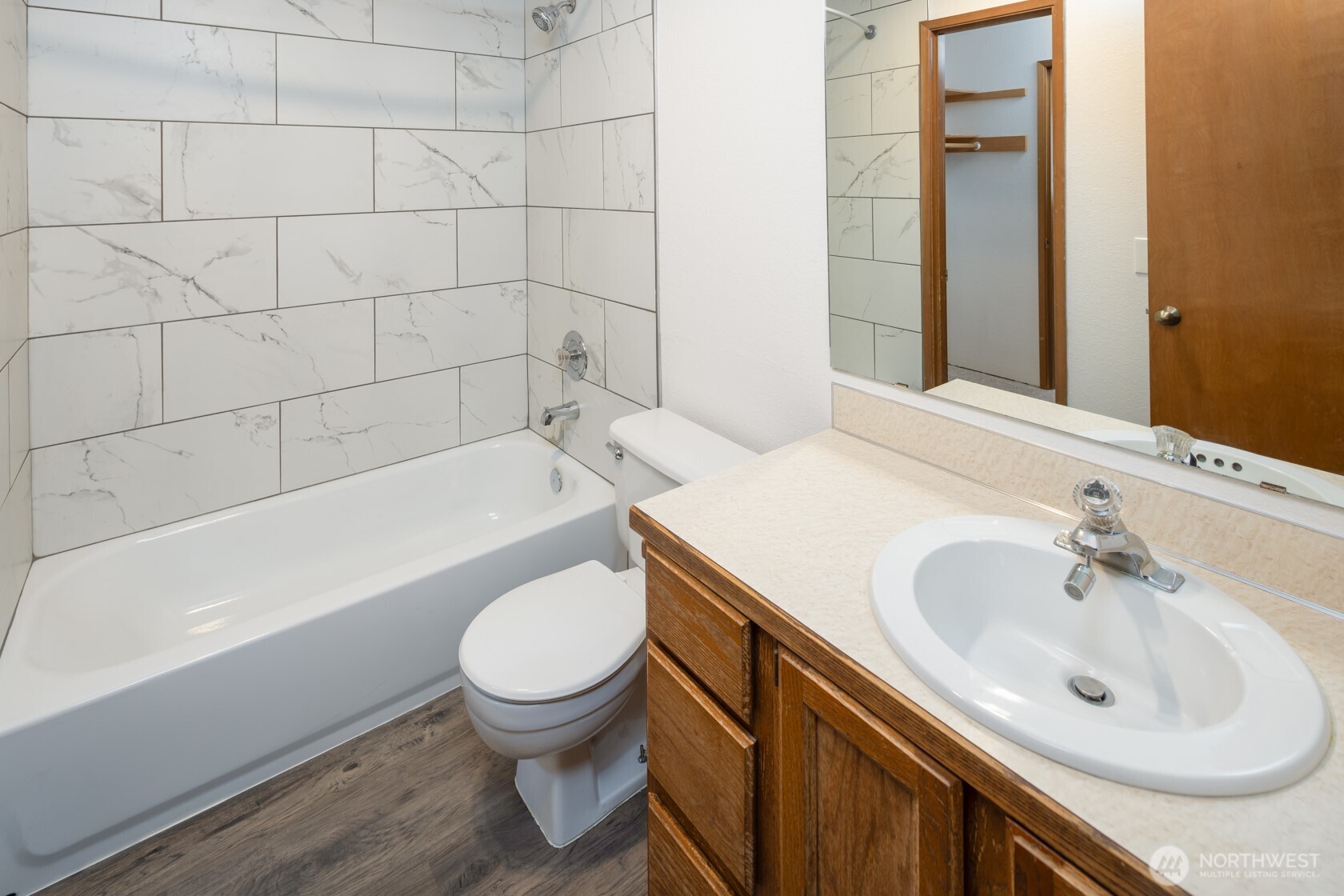 15714 Admiralty Way #C, Lynnwood, WA 98037