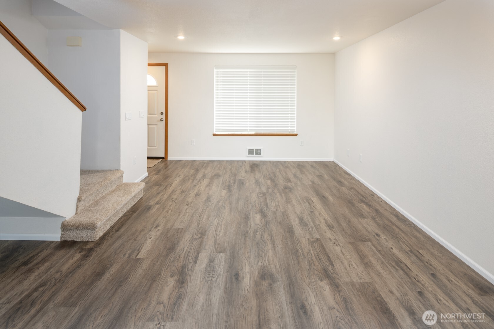 15714 Admiralty Way #C, Lynnwood, WA 98037