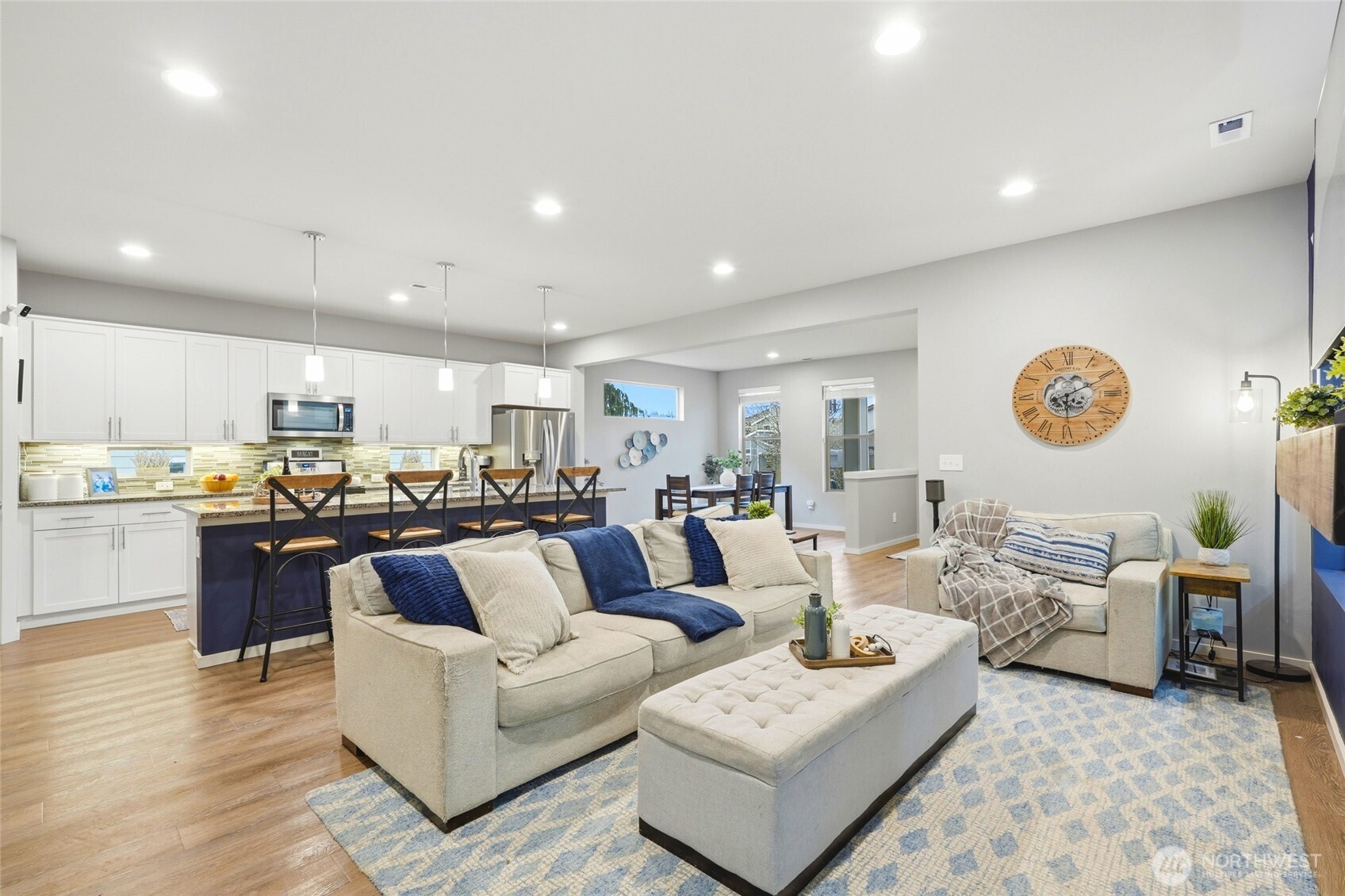 32909 Crystal Lakes Lane , Black Diamond, WA 98010