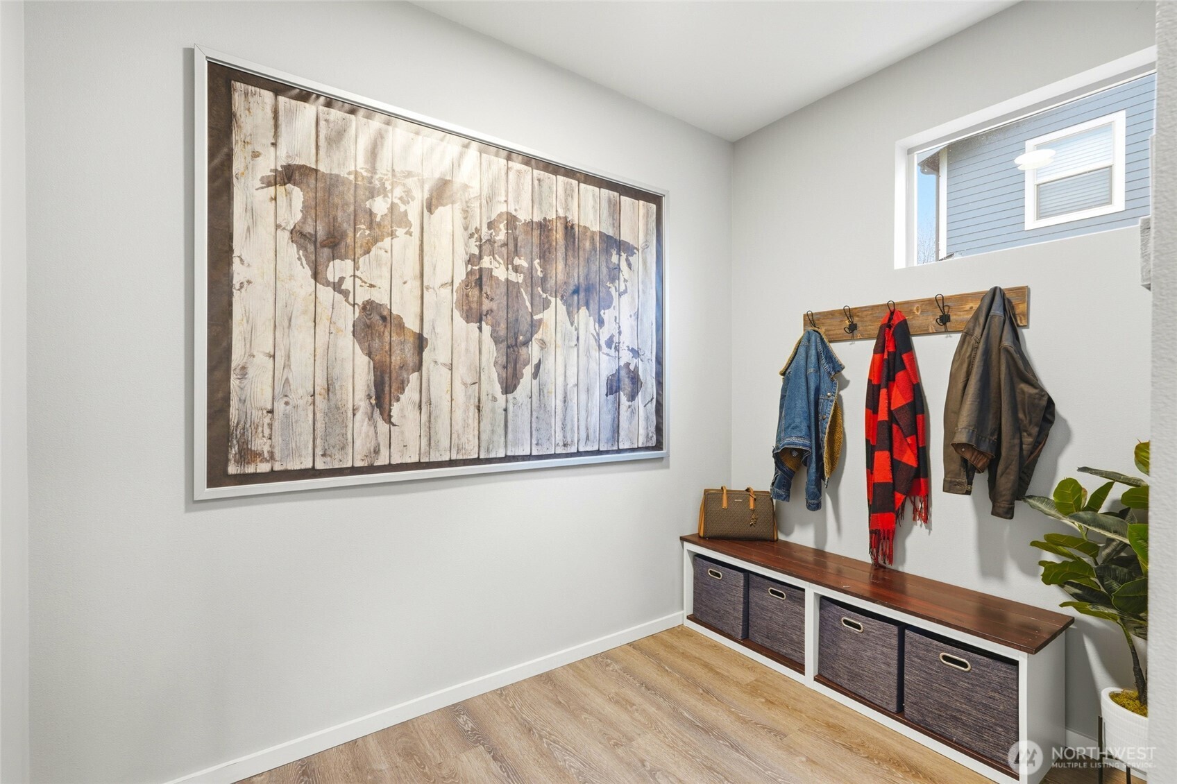 32909 Crystal Lakes Lane , Black Diamond, WA 98010