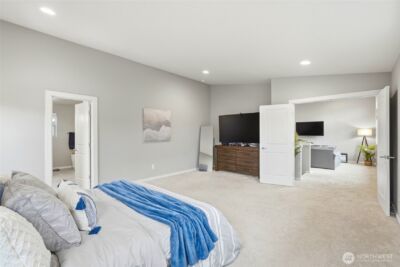 32909 Crystal Lakes Lane , Black Diamond, WA 98010 - Photo 24