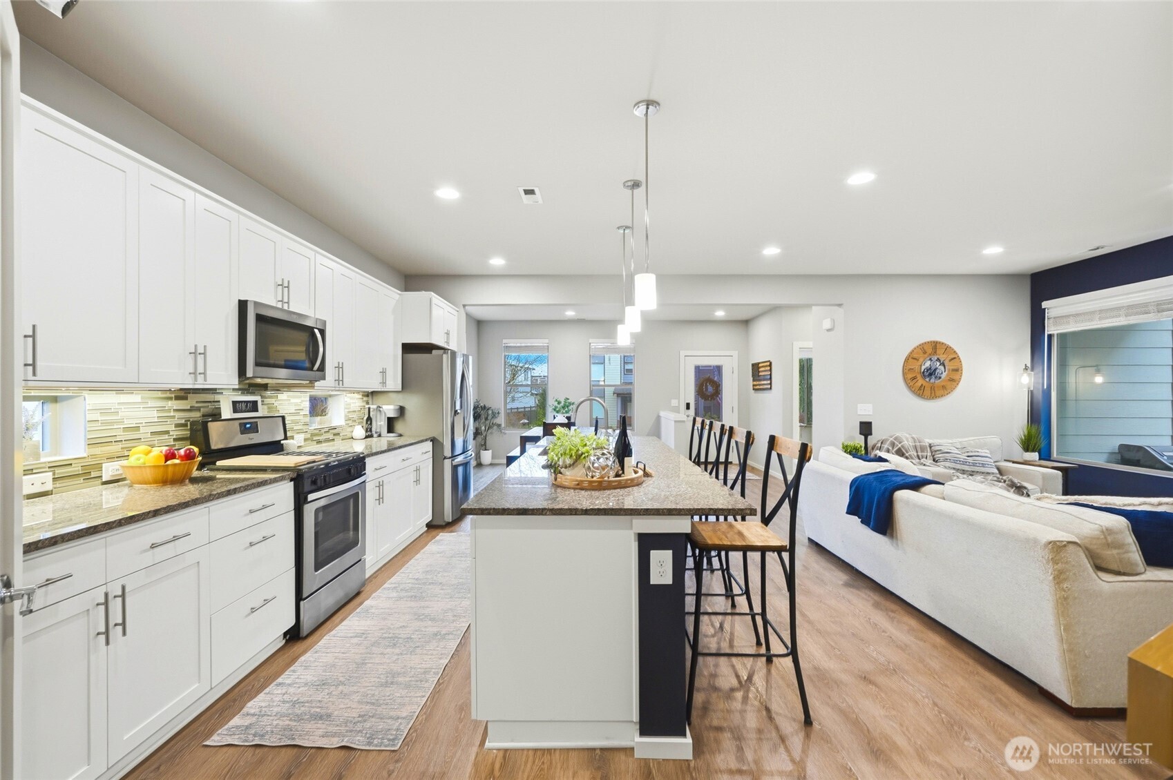 32909 Crystal Lakes Lane , Black Diamond, WA 98010