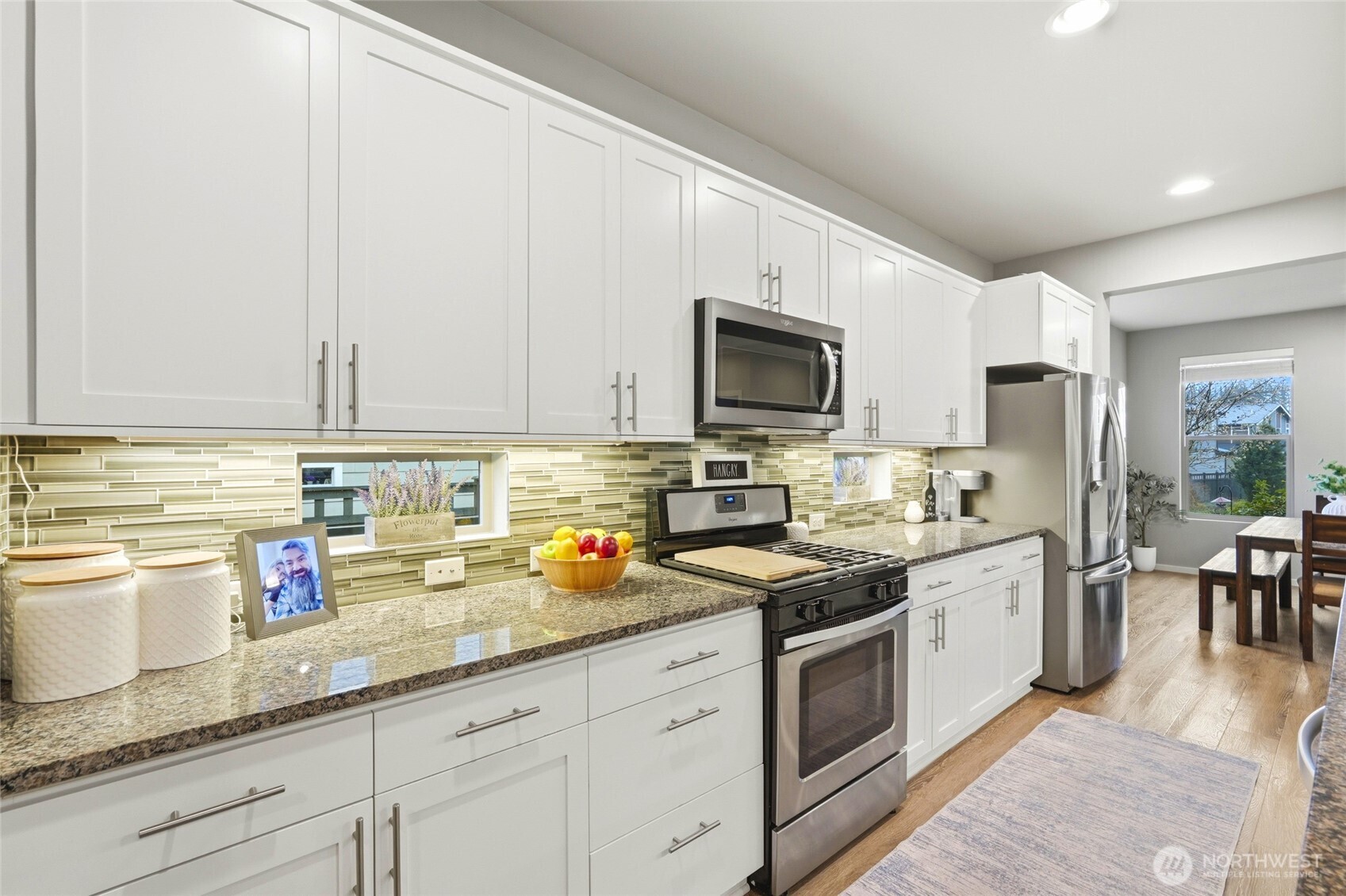 32909 Crystal Lakes Lane , Black Diamond, WA 98010