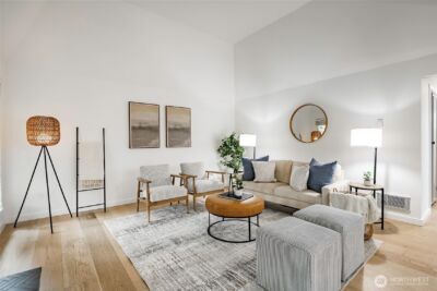 1607 102nd Place NE #D1, Bellevue, WA 98004 - Photo 2