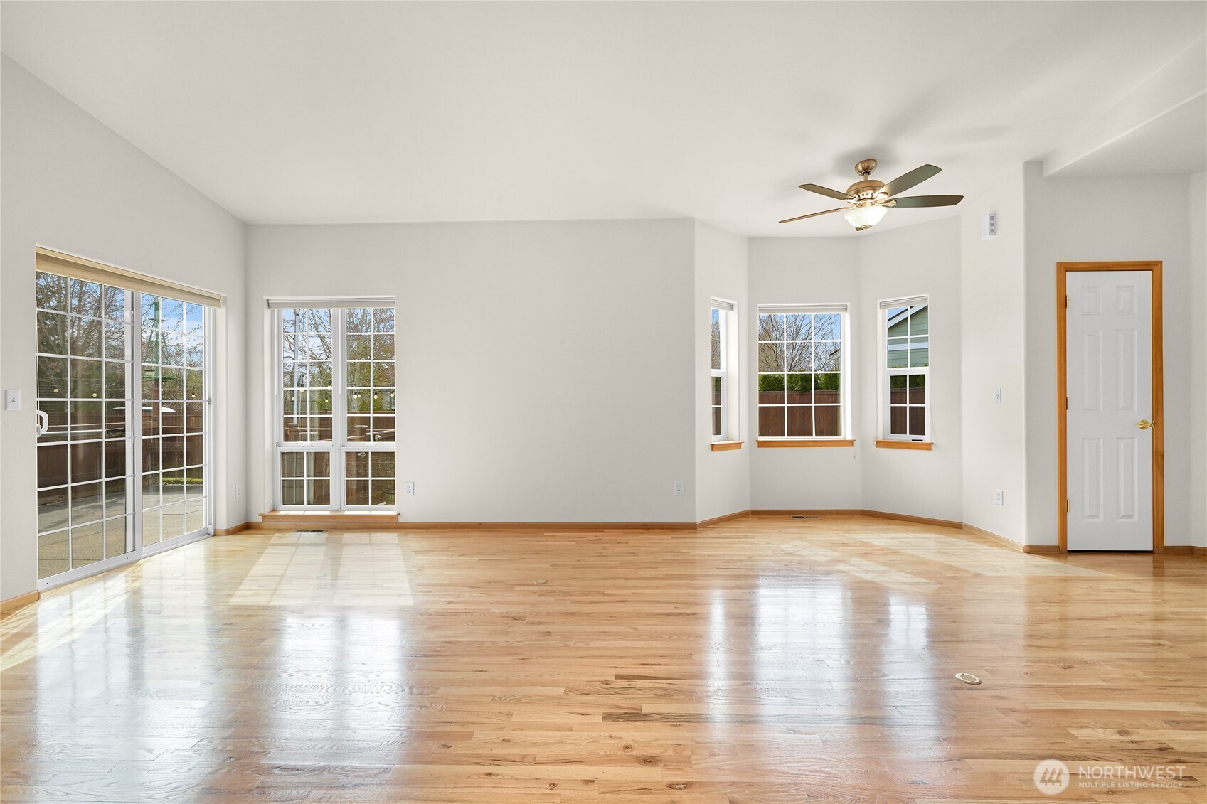 4786 Corona Court , Bellingham, WA 98226