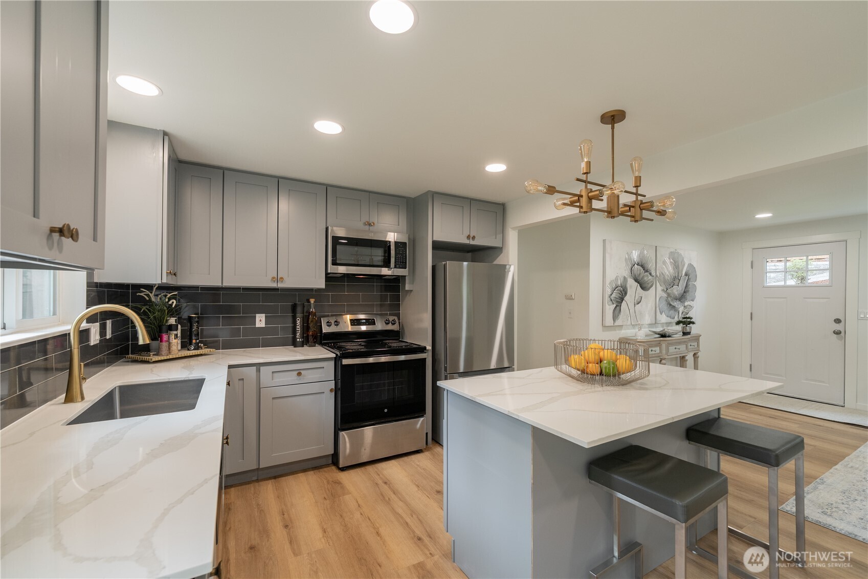 15811 180th Avenue NE, Woodinville, WA 98072