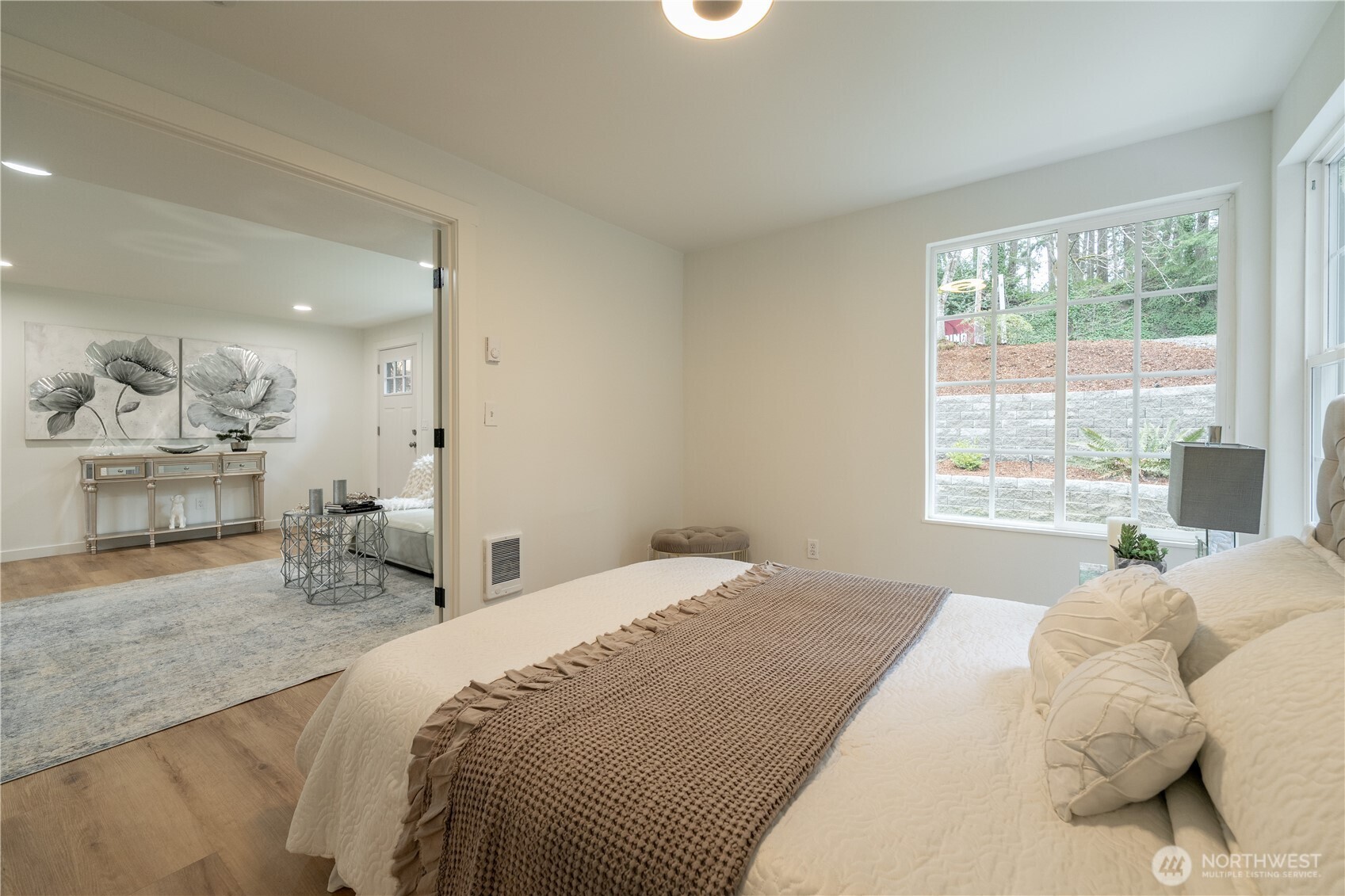 15811 180th Avenue NE, Woodinville, WA 98072