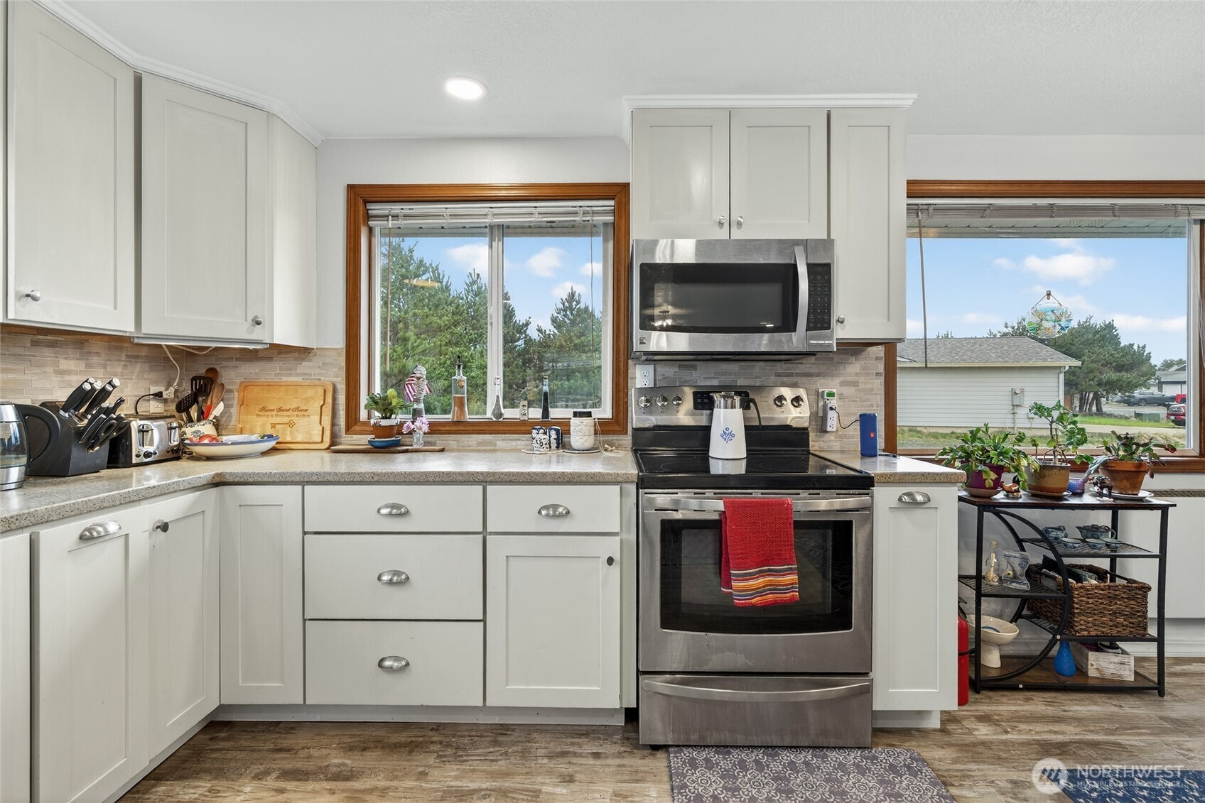 33018 G Place , Ocean Park, WA 98640