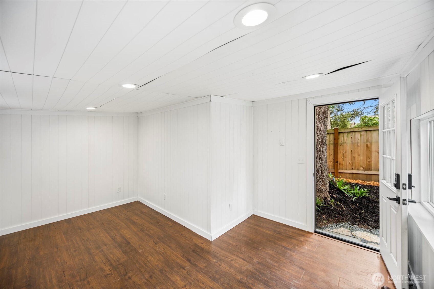 13315 NE 137th Place , Kirkland, WA 98034