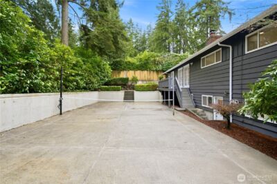 10627 SE 18th St , Bellevue, WA 98004 - Photo 27