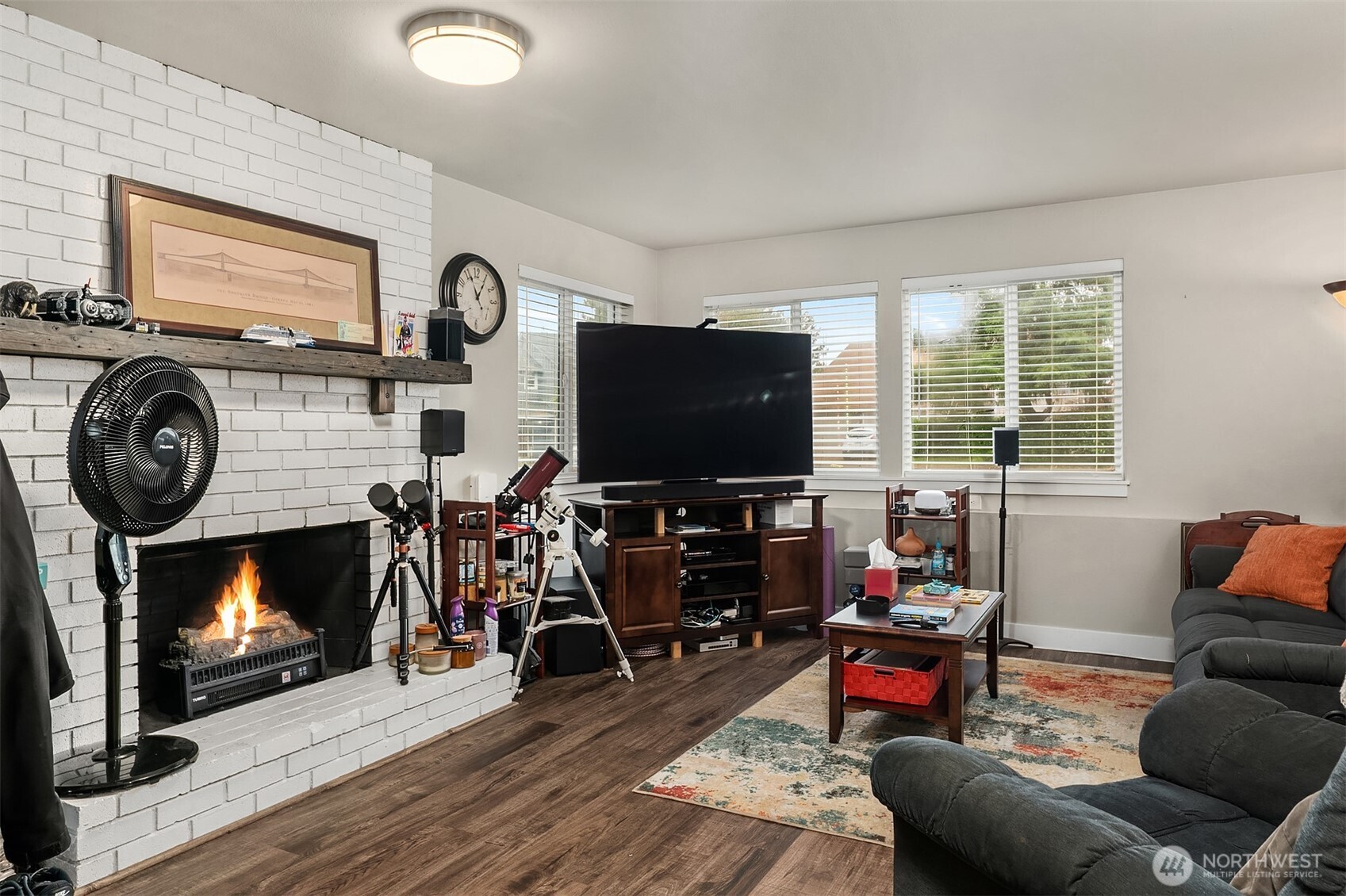 21404 46th Place W, Mountlake Terrace, WA 98043