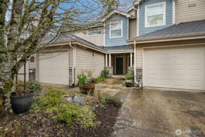 4313 Issaquah-Pine Lake Road SE #205, Sammamish, WA 98075