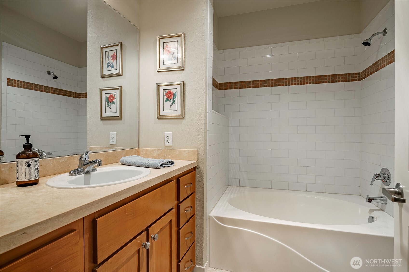 4313 Issaquah-Pine Lake Road SE #205, Sammamish, WA 98075