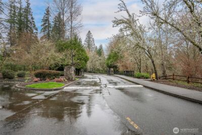 4313 Issaquah-Pine Lake Road SE #205, Sammamish, WA 98075 - Photo 31
