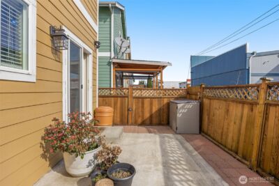 10250 17th Avenue SW, Seattle, WA 98146 - Photo 21