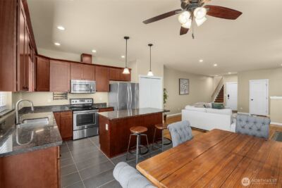 10250 17th Avenue SW, Seattle, WA 98146 - Photo 5