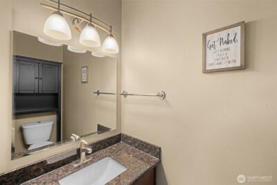 10250 17th Avenue SW, Seattle, WA 98146 - Photo 8