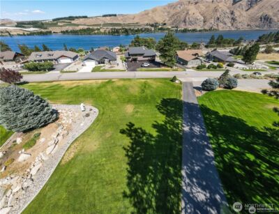 15307 Lakeview Street , Entiat, WA 98822 - Photo 11