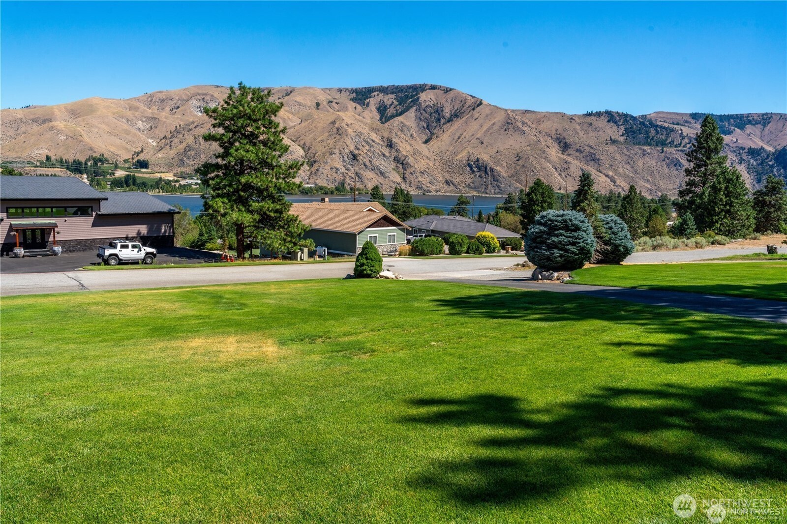 15307 Lakeview Street , Entiat, WA 98822