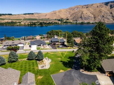 15307 Lakeview Street , Entiat, WA 98822 - Photo 10