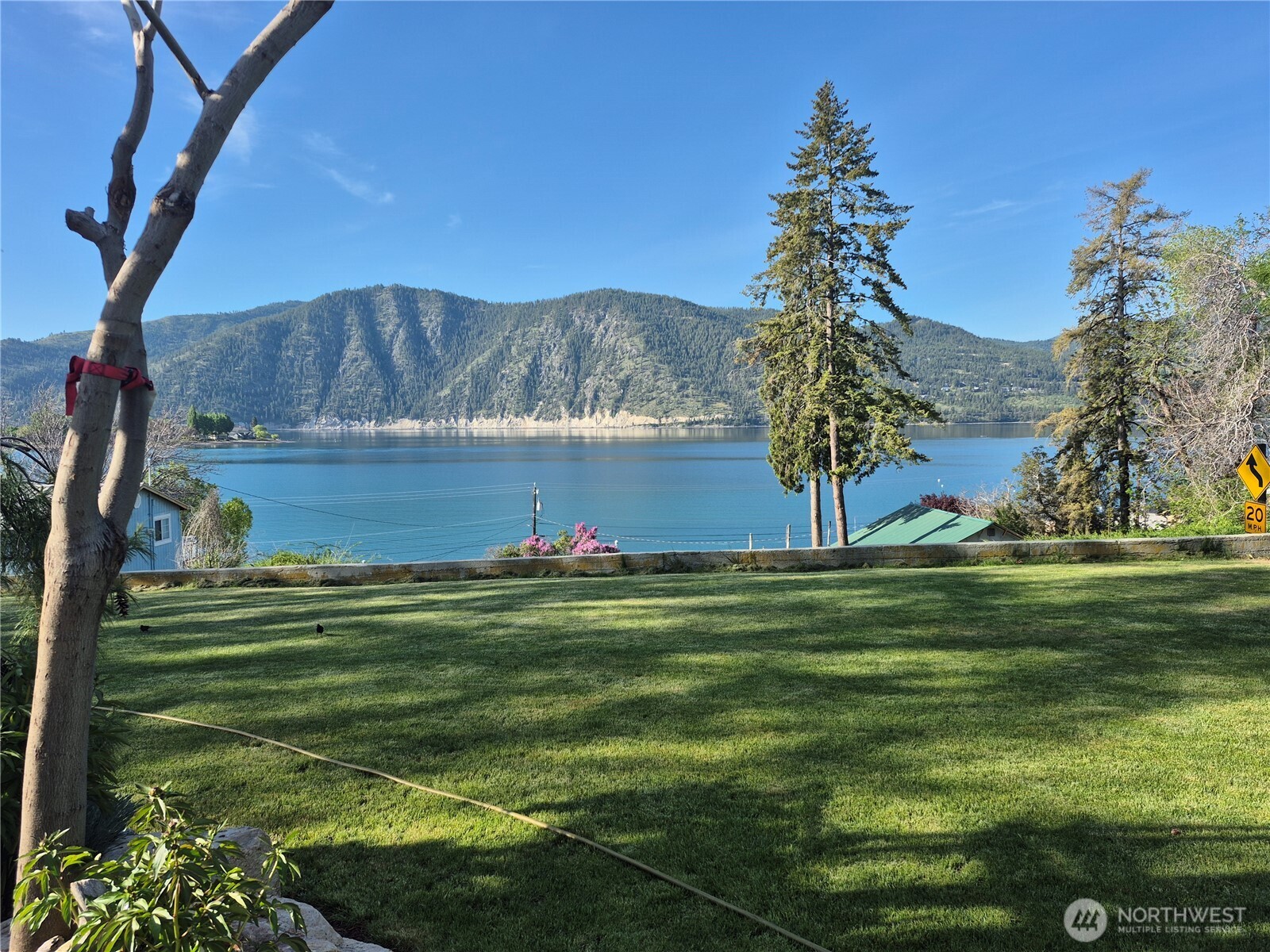 337 Boetzkes Avenue , Manson, WA 98831