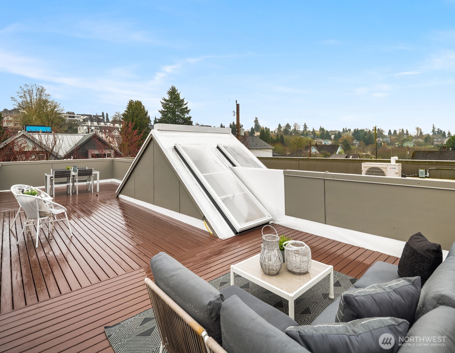 1139 Bradner Place S, Seattle, WA 98144