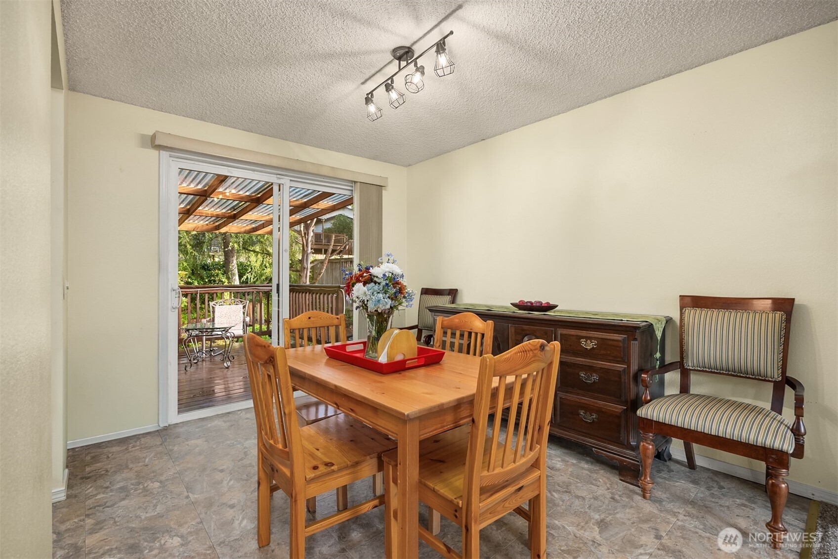 12734 SE 191st Place , Renton, WA 98058