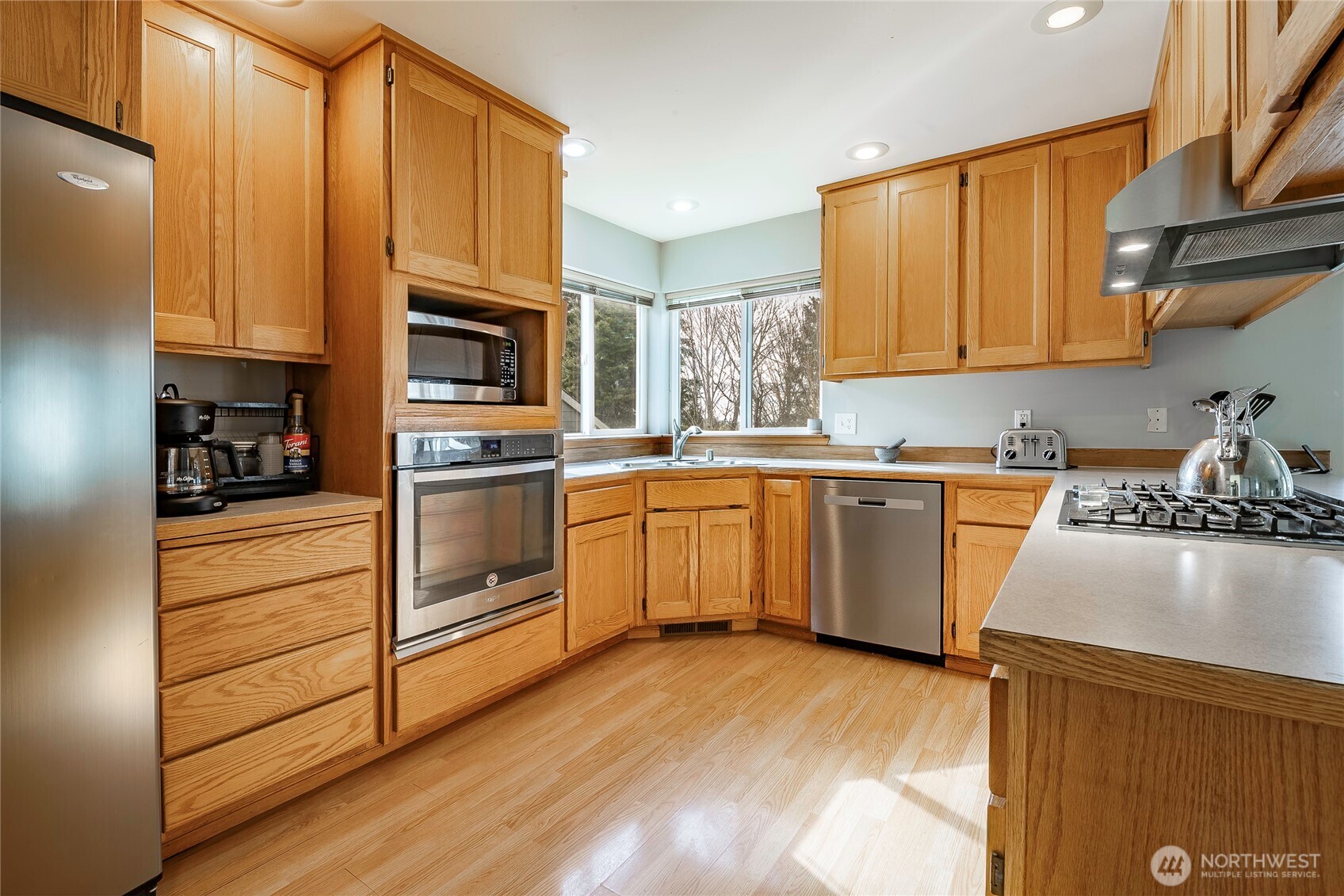 1959 Rhododendron Way , Bellingham, WA 98229