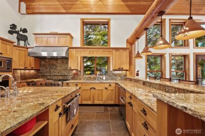 27 Alpental Strasse , Snoqualmie Pass, WA 98068 - Photo 12